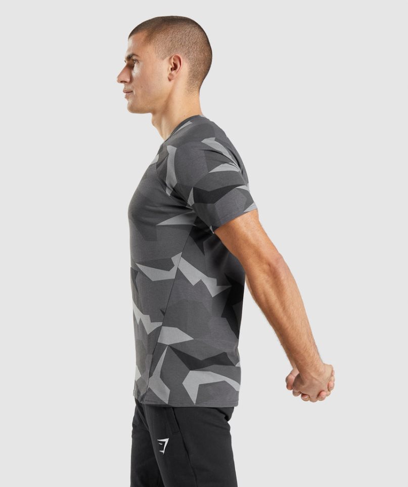 Men's Gymshark Critical T-Shirts Camo | CA 6A3075